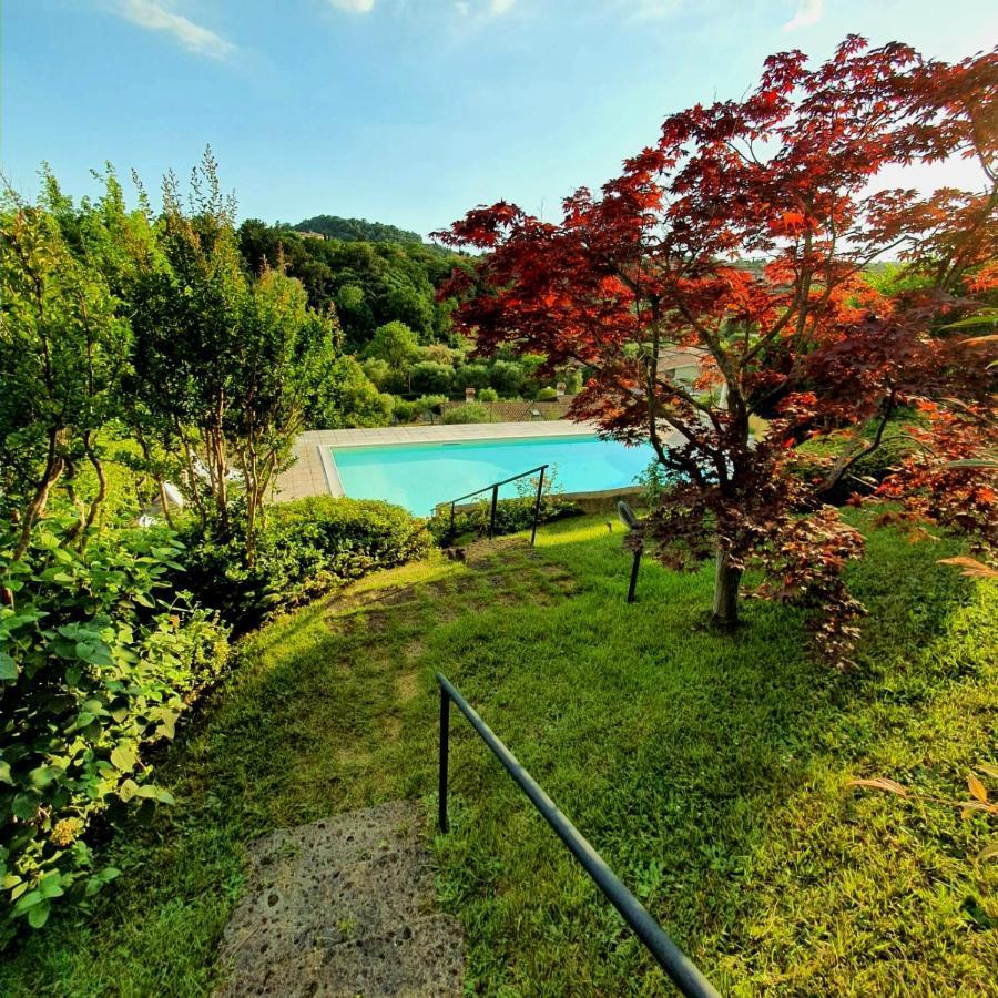 Appartamento Stropea Con Giardino Privato E Piscina Soiano Del Lago Bagian luar foto